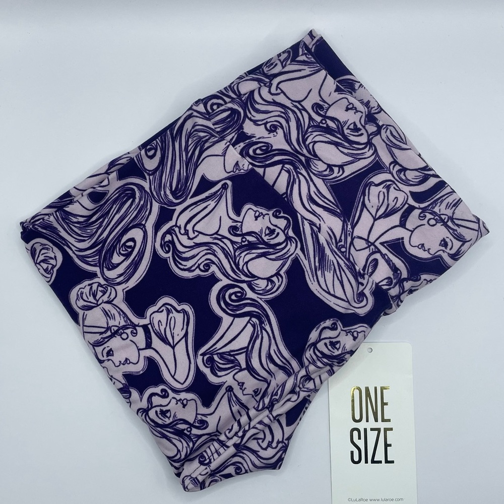 Lularoe Disney OS leggings